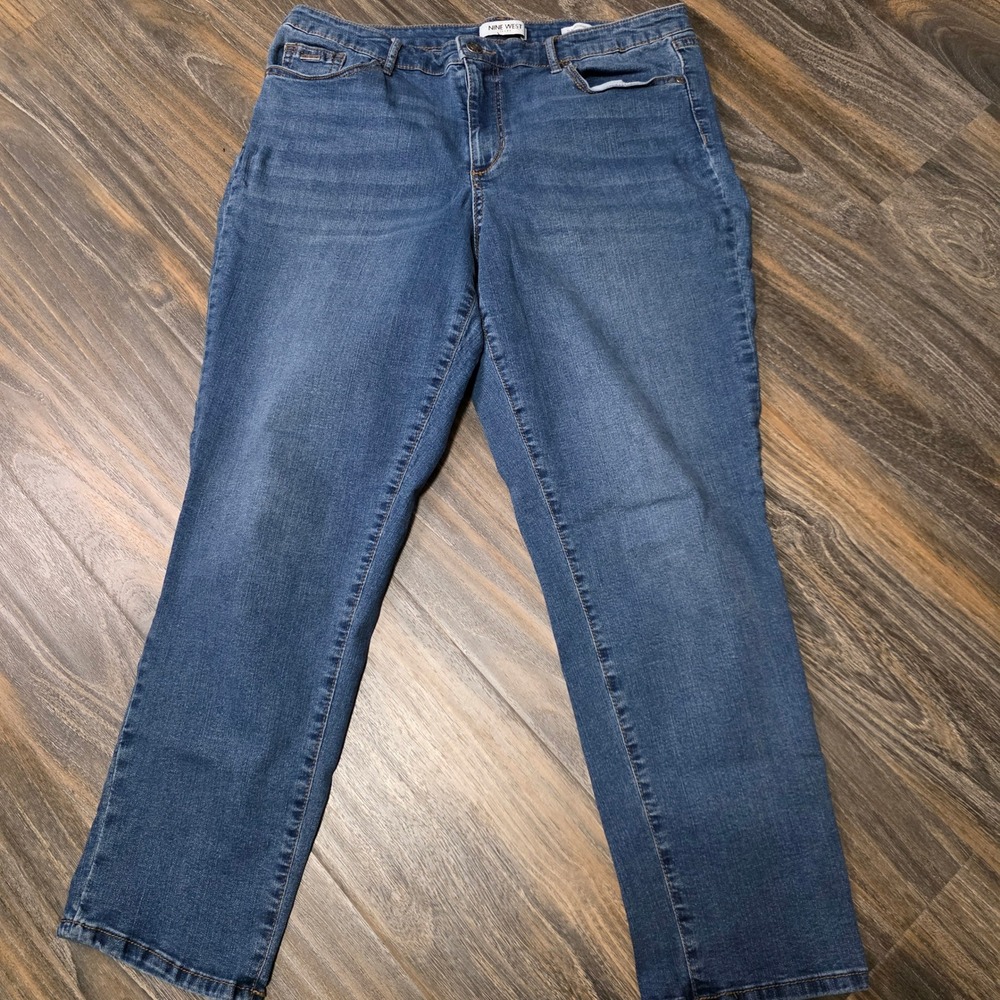 Nine‎ West Slim Boyfriend Jeans Capri Medium Wash Women Size 16
